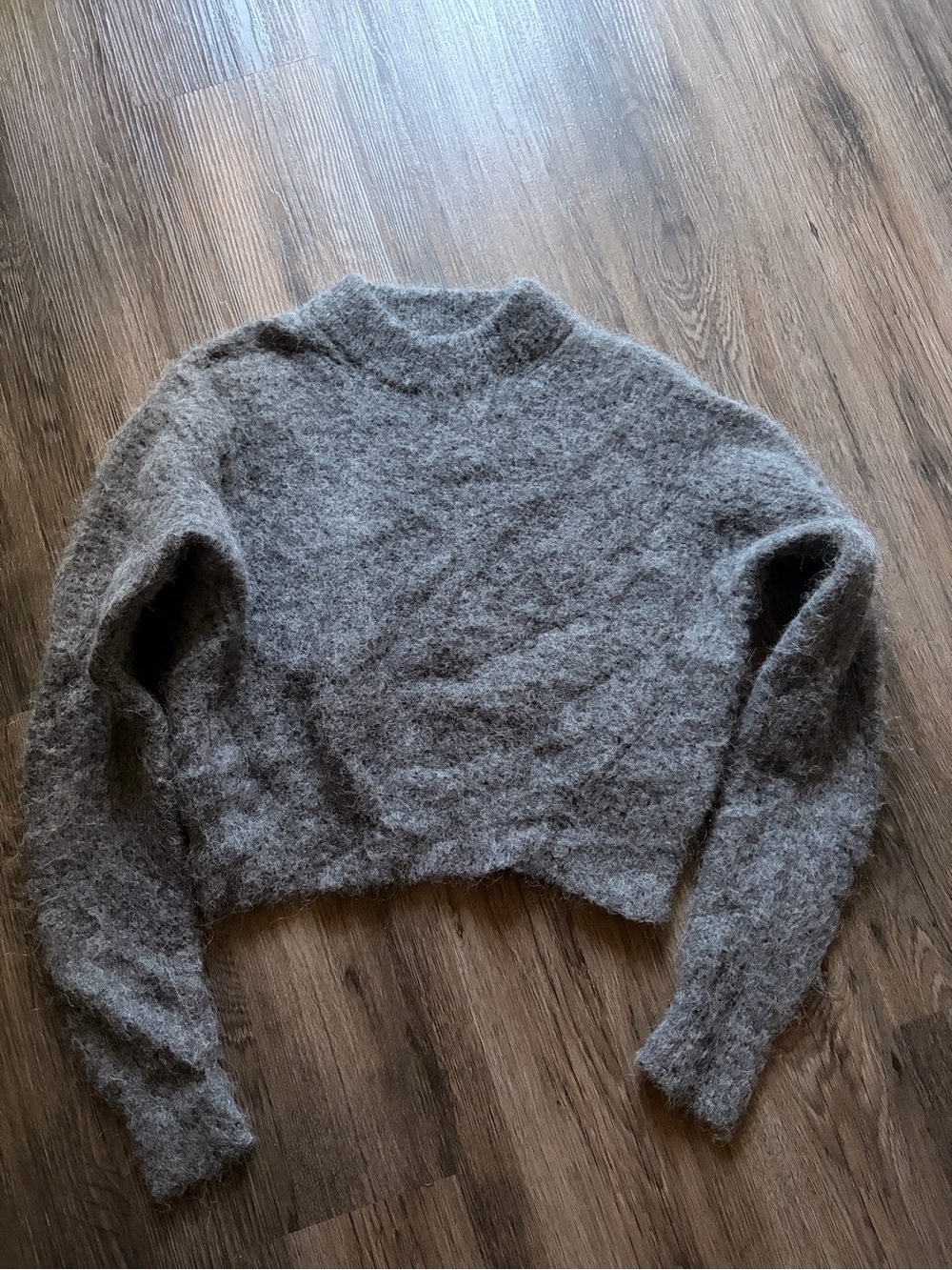 Reformation Heather Gray Fuzzy Cropped Turtleneck Sweater